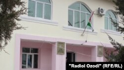 Здание суда города Душанбе.