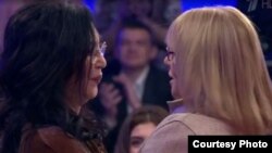 Айтурган Темирова и Вера Глаголева.