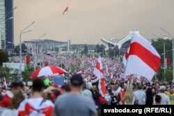Марш пратэсту ў Менску ў 2020 годзе, архіўнае фота