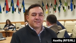 Азат Ахунов