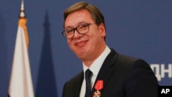 9 травня сербський президент Александар Вучич був серед тих лідерів держав, які приєдналися до російського очільника Володимира Путіна на військовому параді в Москві