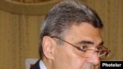 Министр здравоохранения Арутюн Кушкян 