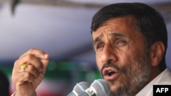 Президент Ирана борется за переизбрание на второй срок