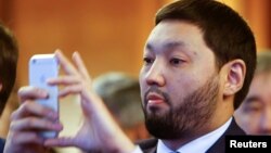 Казахстанский бизнесмен и держатель акций Казкоммерцбанка Кенес Ракишев.