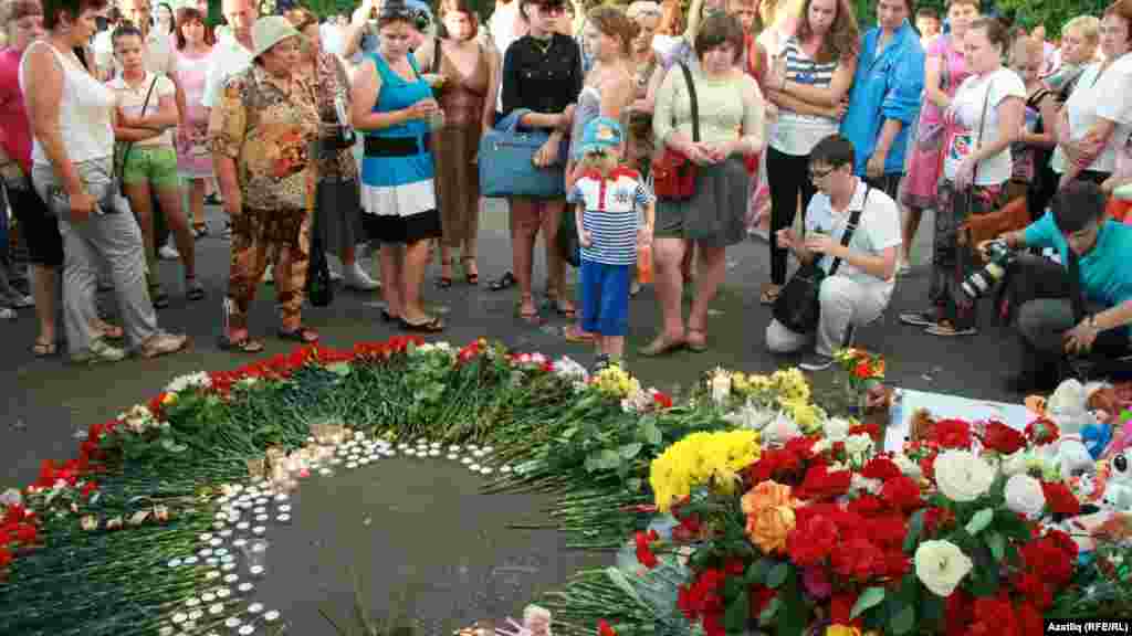 Казан елга портында &ldquo;Булгария&rdquo; корбаннарын искә алдылар