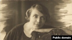 Загадчыца Жаночага аддзела ЦК КП(б)Б Соф’я Шамардзіна (“валькірыя сэксуальнай рэвалюцыі”). 1920-я гг.