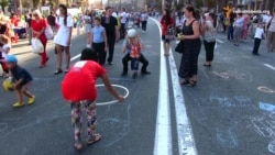 В Києві запустили 3500 повітряних кульок до Дня батька