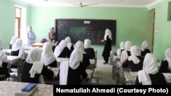 یک مکتب دخترانه در بدخشان