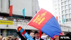 Урочиста лінійка на сяті Першокурсника НТУУ «КПІ». Студенти-іноземці представляють свої країни. Київ, 31 серпня 2009 р.