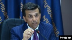 Տարածքային կառավարման և արտակարգ իրավիճակների նախարար Արմեն Երիցյան, արխիվ