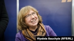 Сьвятлана Алексіевіч, адна з падпісантак ліста да Трампа