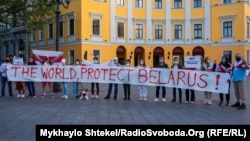 На думку учасників, Роману Протасевичу зараз загрожує реальна небезпека