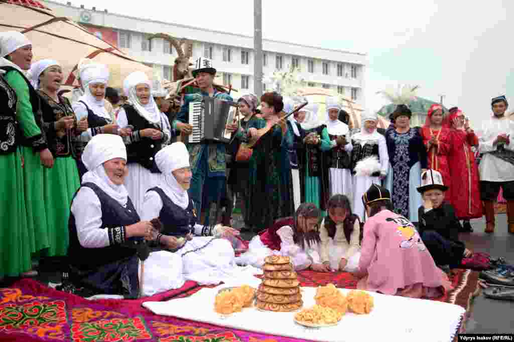 Ош шаары 2019-жыл үчүн &laquo;Түрк дүйнөсүнүн маданий борбору&raquo; деп жарыяланган.