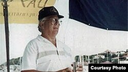 Джон Сьцюарт, 1986