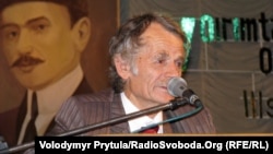 Мустафа Джемилев.