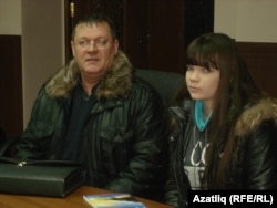 Сергей Володин кызы Анастасия белән