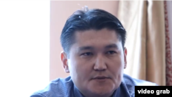 Адил Турдукулов.