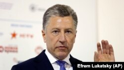 Волкер заявив, що санкції будуть запроваджені через анексію Криму та порушення прав людини