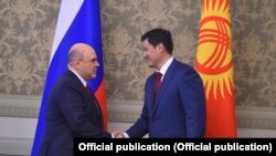 Премьер-министр Улукбек Марипов менен Орусия өкмөтүнүн төрагасы Михаил Мишустин. 