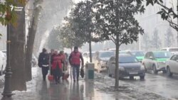 Дар Тоҷикистон пешниҳод доранд, занони хонашин маош бигиранд
