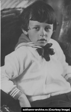 Андрей Сахаров в 1927 году.