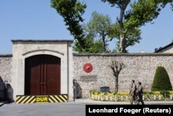 Робочий офіс президента Туреччини в палаці Долмабахче в Стамбулі, де мають відбутися прямі переговори між Росією та Україною, 15 травня 2025 року