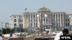 Таджикская столица готовится встретить дорогих гостей