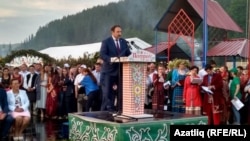 Алексей Песошин чыгыш ясый