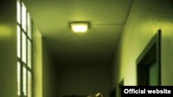 Спектакль «Госпиталь» Йо Стромгрена (Норвегия), который будет представлен на фестивале NET, — пантомима со словами