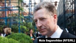 Курт Волкер, cпецпредставник США, який відповідатиме за ведення переговорів щодо ситуації в Україні