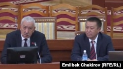 Исхак Масалиев  менен Чыныбай Турсунбеков