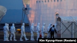 Криуз корабы янында