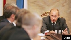 Большинство экспертов не смогло предсказать внесение кандидатуры Виктора Зубкова на пост премьер-министра