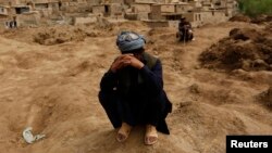 Траур в провинции Бадахшан. 6 мая 2014 года