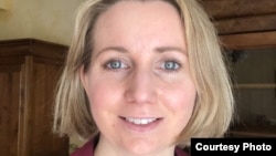 “Чек арасыз кабарчылар” уюмунун Чыгыш Европа жана Борбор Азия бөлүмүнүн башчысы Жанна Кавелие.