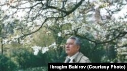 Kyrgyzstan: Chyngyz Aitmatov, Well-known  Kyrgyz Soviet Writer