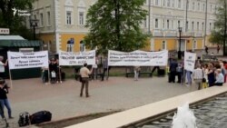 Между двух реестров