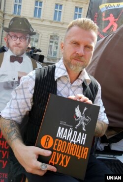 Антон Мухарский