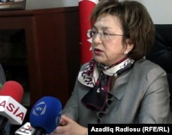 TQDK sədri Məleykə Abbaszadə mütəmadi olaraq Təhsil Nazirliyinin işi ilə bağlı tənqidlərlə çıxış edir