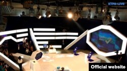 Коомдук Биринчи каналдын теледебат өткөргөн студиясы