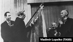 Урачыстае пасяджэньне ЦК КПБ і Вярхоўнага Савета БССР, прысьвечанае 50-годзьдзю Беларускай ССР і Камуністычнай партыі Беларусі. 28 сьнежня 1968 году