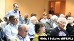 Выступает Леонид Кацва