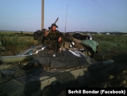 Танкіст Сергій Бондар у зоні АТО. Луганщина, 2014 року