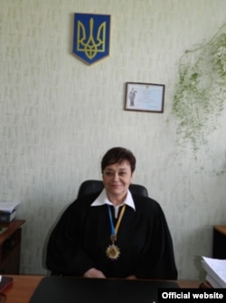 Любов Жогіна. Фото з сайту «Алчевського міського суду»