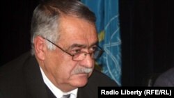 فخری: به شمول یازده والی برخی مقامات بلند رتبه حکومت تا کنون دارایی‎های خود را ثبت نکرده‎اند.