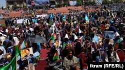 اعتراض هواداران شماری از کاندیدان انتخابات ریاست جمهوری افغانستان در غازی استدیوم کابل. 25 June 2019