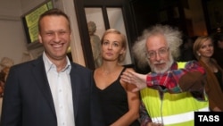 Алексей Навальный и главный редактор "Эха Москвы" Алексей Венедиктов