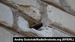 Внаслідок обстрілів населеного пункту Красногорівка було поранено цивільного, його госпіталізували