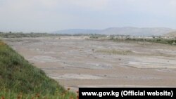 Көк-Арт дарыясы. Сузак.