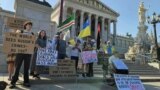 Митинг в Вене против выдачи чеченских беженцев